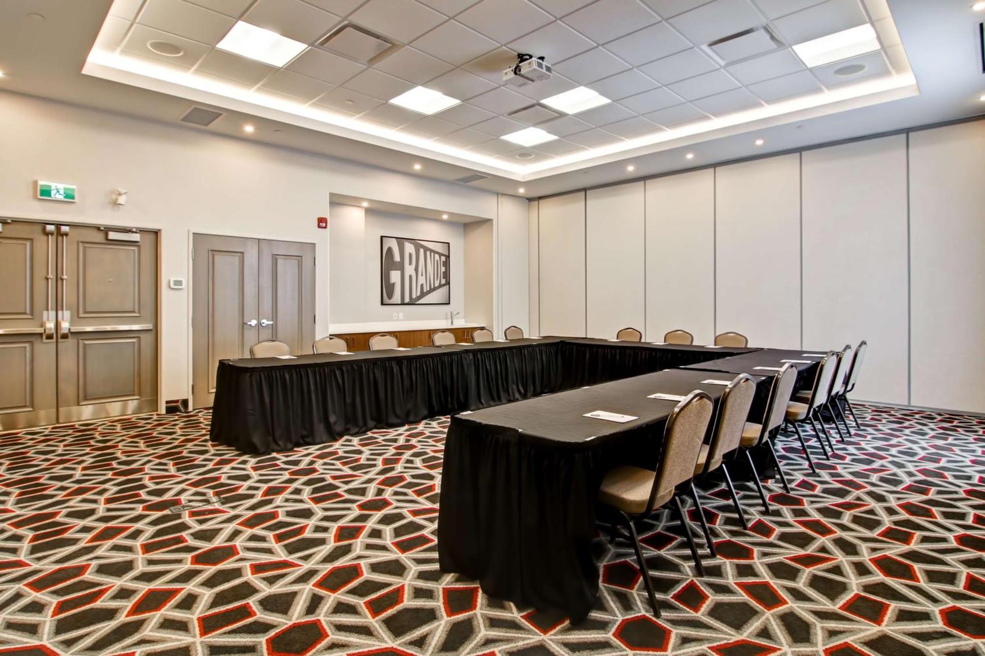 Hampton Inn & Suites By Hilton Grande Prairie Luaran gambar