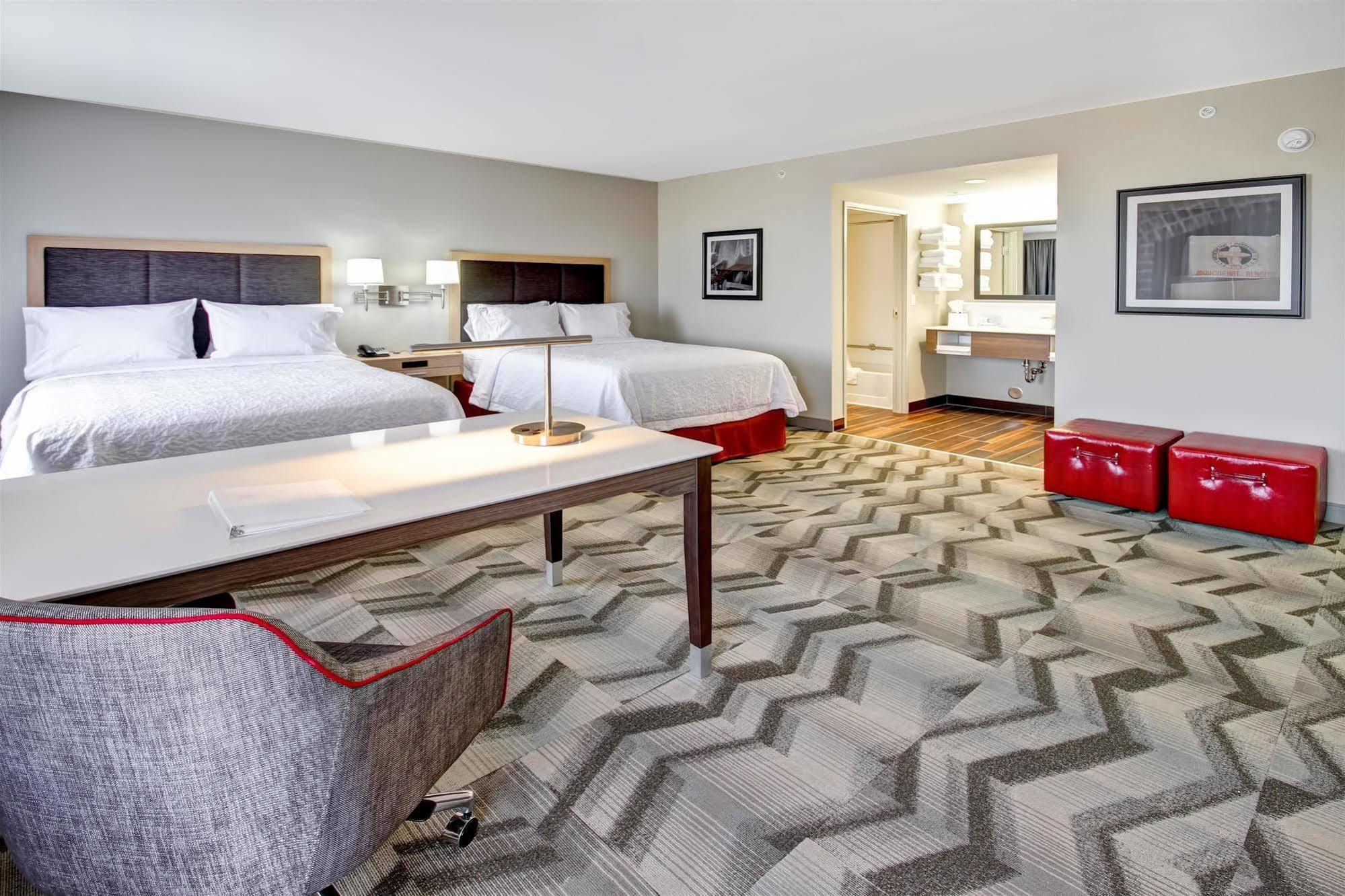 Hampton Inn & Suites By Hilton Grande Prairie Luaran gambar