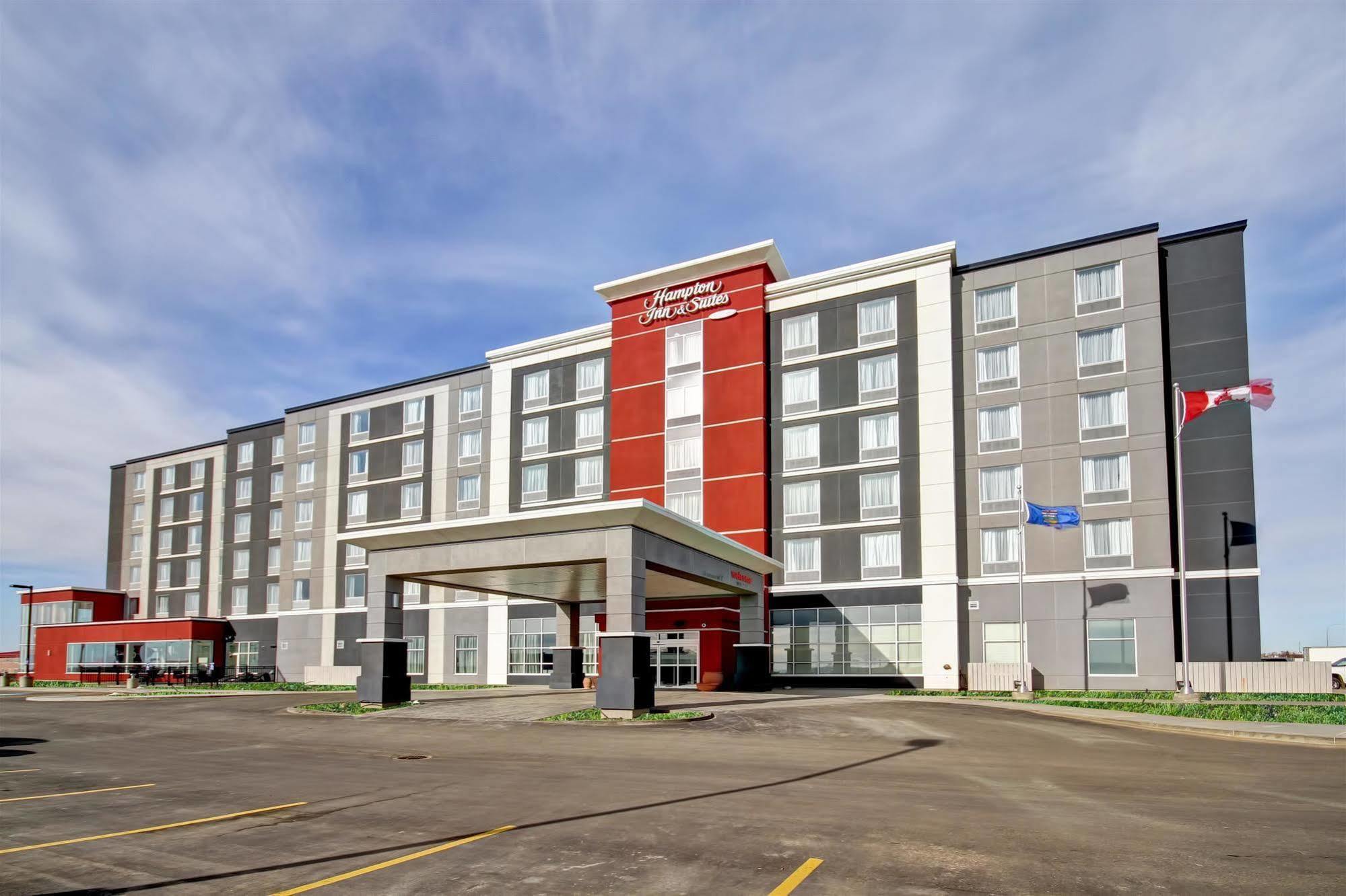 Hampton Inn & Suites By Hilton Grande Prairie Luaran gambar